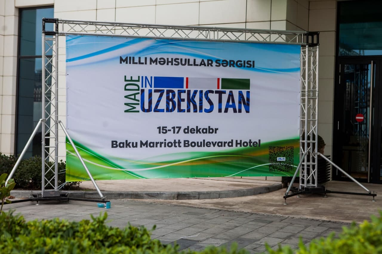 “UzAuto Motors” Bokuda bo'lib o'tayotgan O‘zbekistonda ishlab chiqarilgan mahsulotlar ko‘rgazmasida faol ishtirok etmoqda